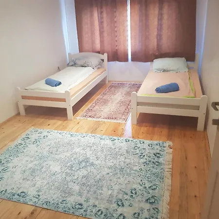 Sam 펜션 야이체