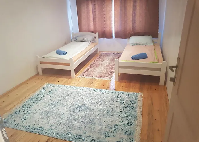 Sam 度假居 亚伊采